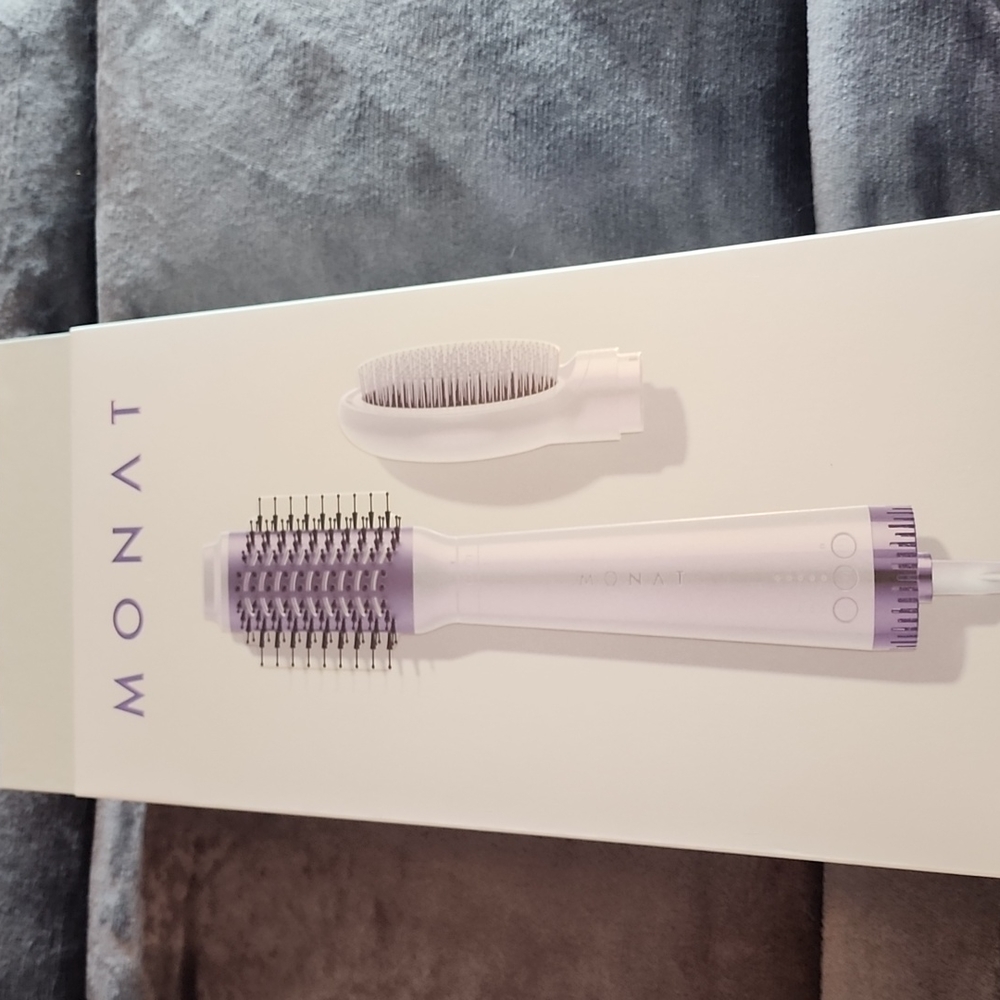 Monat hot cool - dryer brush